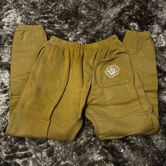 233 THE IMMORTAL JOGGERS - Picture 2 of 3